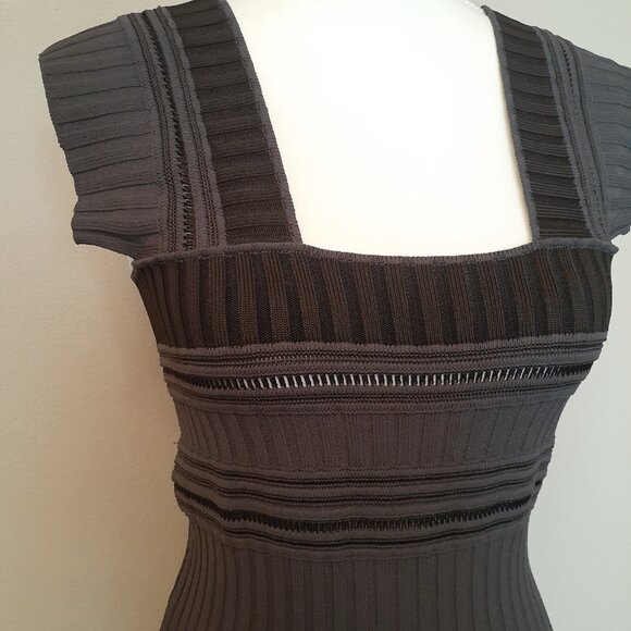 She's So Knit Stretch Dress NWT - Picture 5 of 16